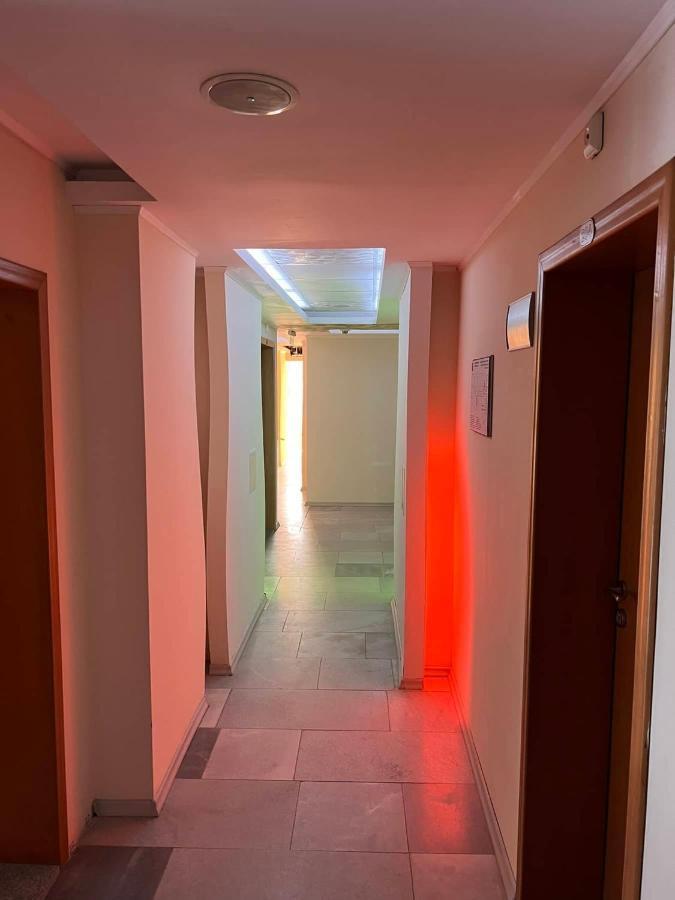 Хотел Диамант Hotel Diamond Baltsjik Eksteriør bilde